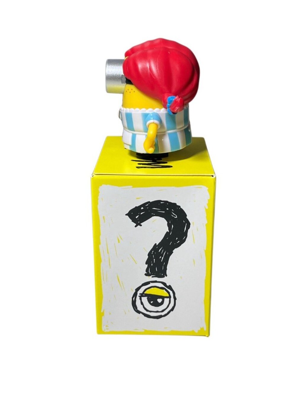 2026 Wendys X Minions & Monsters Wendy Adult Meal Toy Figure (A) - Picture 4 of 5